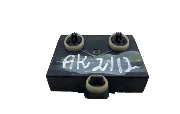 Volkswagen PASSAT B8 Door control unit/module 5Q0959595E 5Q0959595B