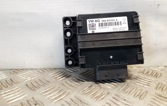 Skoda Superb B6 (3T) Power management control unit 3AA919041A 5K0971846A
