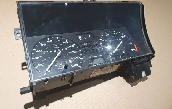 Volkswagen Golf II Speedometer (instrument cluster) 191910035FK 191910059AC