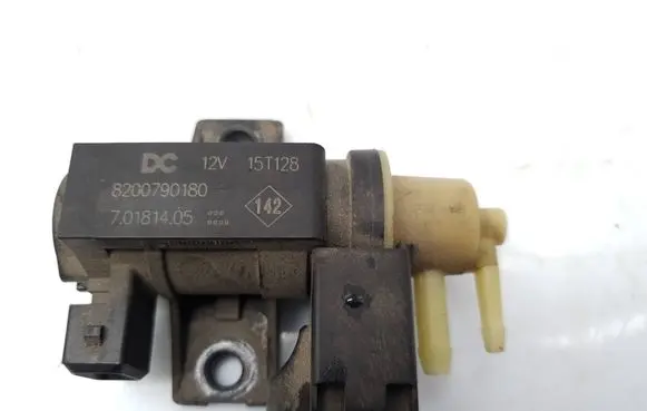 Renault Clio IV Turbo solenoid valve 8200790180 70181405