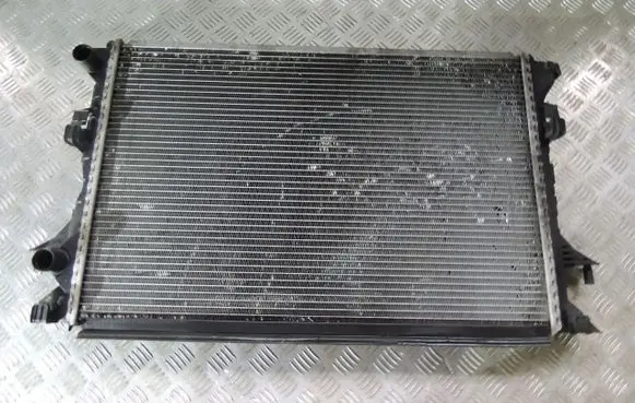 Renault Espace IV Intercooler radiator 8200033729B