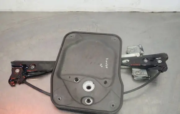 Skoda Roomster (5J) Front door manual window regulator 