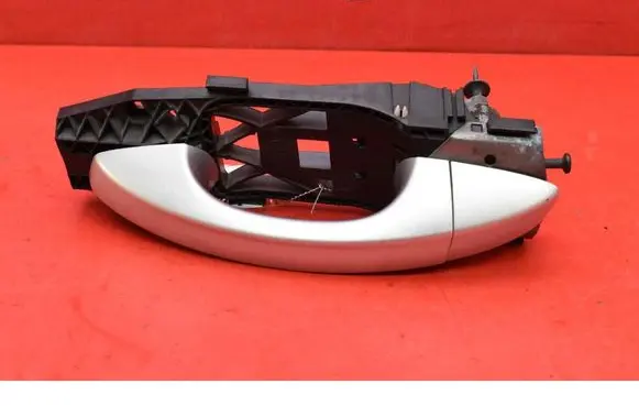 Skoda Fabia Mk3 (NJ) Front door exterior handle 5N0837885H