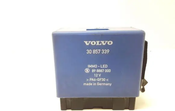 Volvo S40, V40 Other relay 30857339 898887000