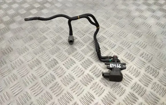 Citroen C4 Cactus Turbo solenoid valve 9807396180