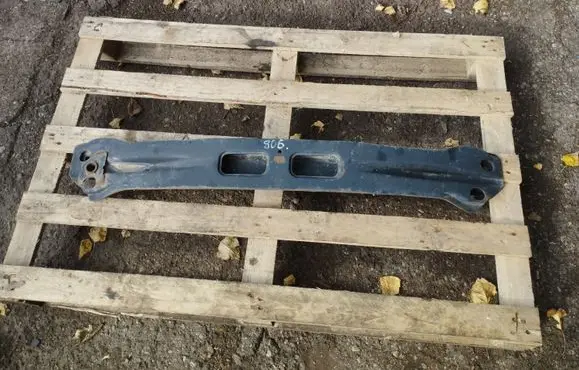 Mitsubishi Colt Front bumper cross member