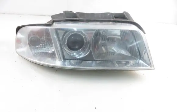 Audi A4 S4 B5 8D Headlight/headlamp 8D0941004AN