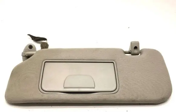 Chevrolet Captiva Sun visor