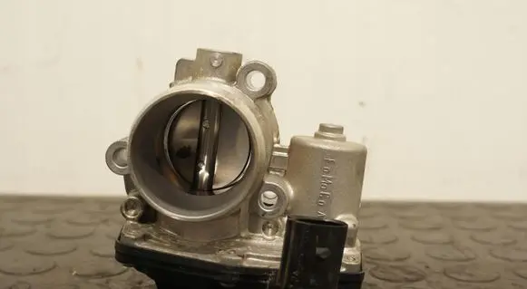 Ford Fiesta Throttle body valve CM5G-9F991-GA