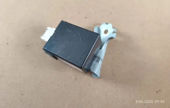 Mazda 3 II Door central lock control unit/module BDB3675DZA X1T85472M SKE12601