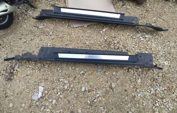 Mini One - Cooper R50 - 53 Foot area side trim 1505862