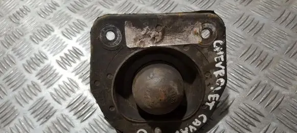 Chevrolet Cavalier Coil spring mount 22178213