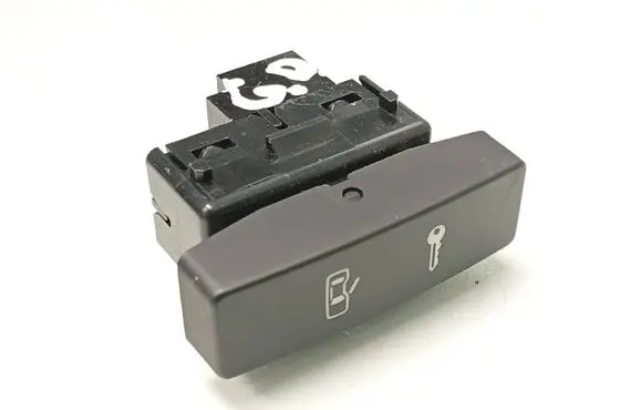 Volkswagen Touareg I Central locking switch button 7L6962125