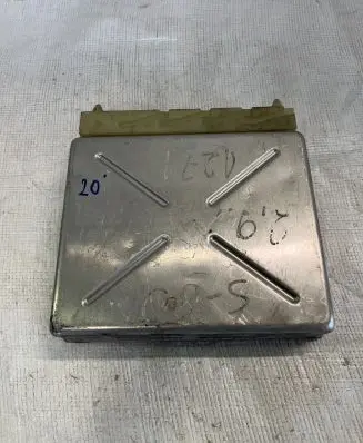 Volvo S80 Engine control unit/module 1T0002207 T98321989 P09472349