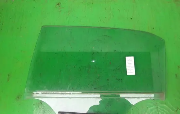 Toyota Corolla E140 E150 Rear door window glass