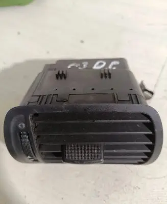 Audi A3 S3 8L Dashboard side air vent grill/cover trim 8L0820901
