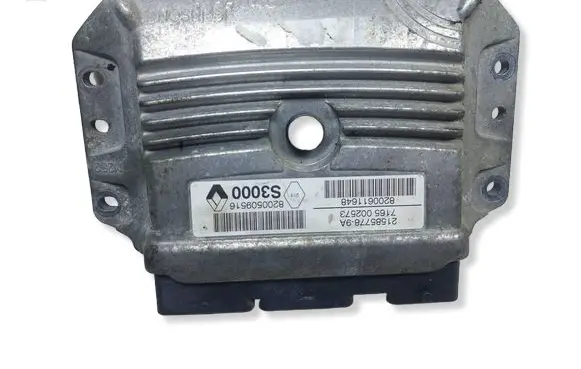 Renault Megane II Engine control unit/module 8200509516KASACJA 8200509516 S3000