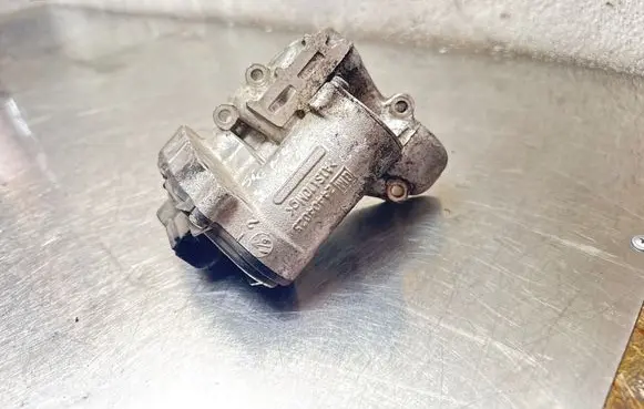 Opel Signum EGR valve 24404025