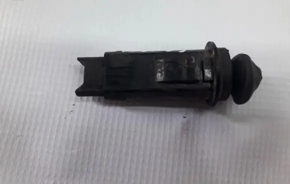 Toyota RAV 4 (XA20) Bonnet alarm switch sensor 3204a29 320-4a29