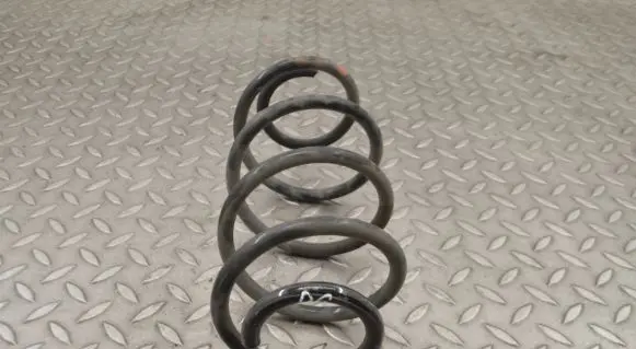 Mercedes-Benz A W176 Rear coil spring