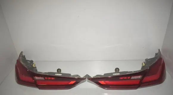 BMW 1 F40 Rear/tail lights set 7450643 7450644 7450652
