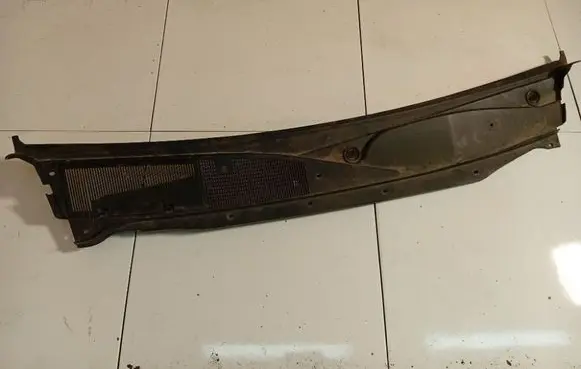 Wiper trim