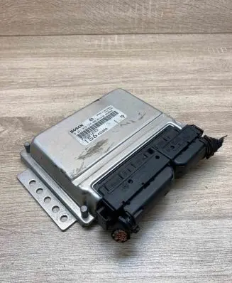 Alfa Romeo 156 Engine control unit/module ECU 73501233 0281010335 15642WAA