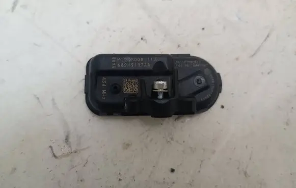 Dodge PickUp RAM SRT-10 Tire pressure sensor 68249197AA