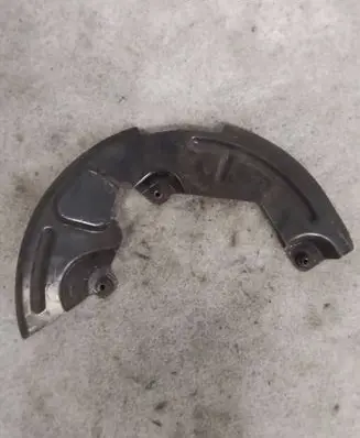Renault Master III Front brake disc dust cover plate 411500007R