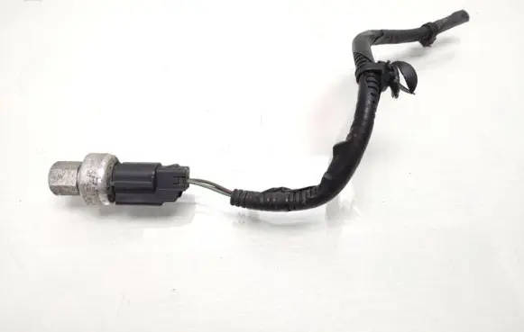Ford Fiesta Air conditioning (A/C) pressure sensor BT4319D594AA