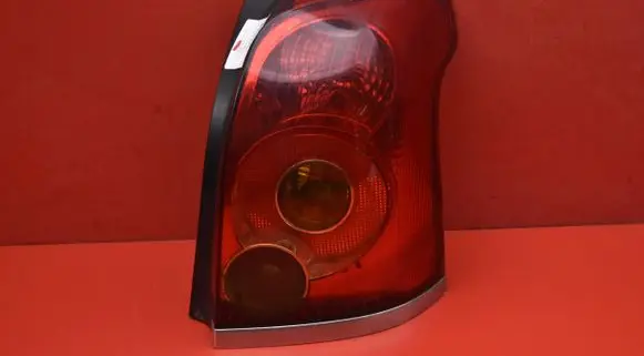Toyota Avensis Verso Rear/tail lights