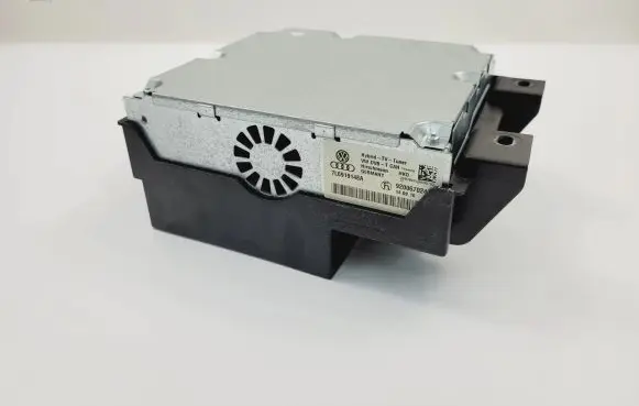 Volkswagen Phaeton Video control module 7L6919148A