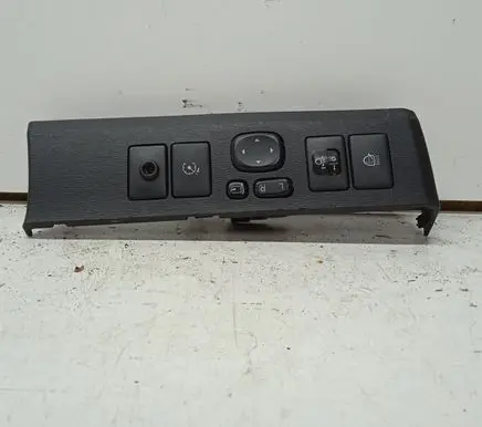 Toyota Avensis T270 A set of switches 5544605050