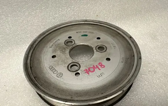 Audi A4 S4 B6 8E 8H Power steering pump pulley 059145255