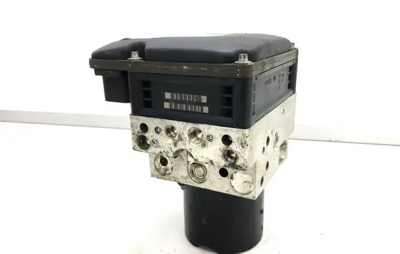 BMW 5 E60 E61 ABS Pump 6774679 6781968