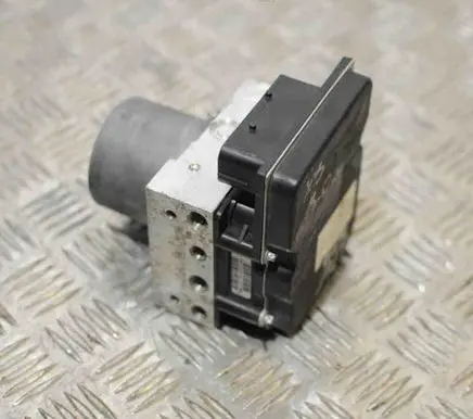 BMW X3 E83 ABS Pump 6762059 0265234035