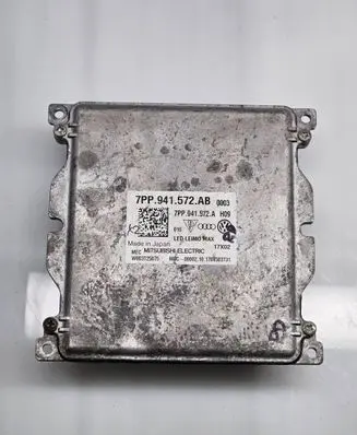 Headlight ballast module Xenon