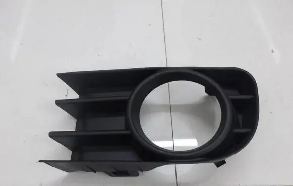 Renault Megane II Front fog light trim/grill 8200115117