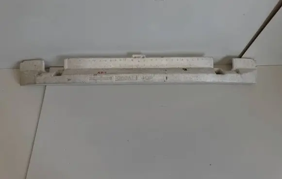 Lexus CT 200H Front bumper foam support bar 5261176010