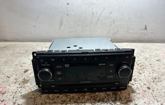 Chrysler Sebring (JS) Radio/CD/DVD/GPS head unit P05064420AD 020081762400 769457