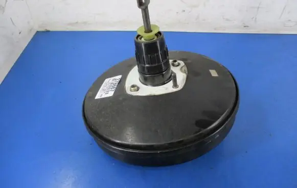 Renault Scenic II - Grand scenic II Brake booster 8200157453