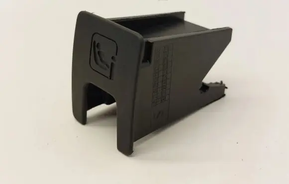 Volkswagen PASSAT B8 ISOFIX cover 3G0887187