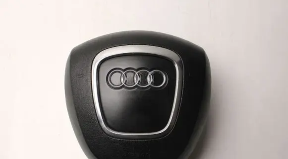 Audi A3 S3 8P Steering wheel airbag 