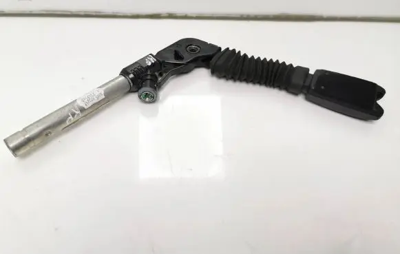 BMW 5 E60 E61 Front seatbelt buckle 7149509 5023060