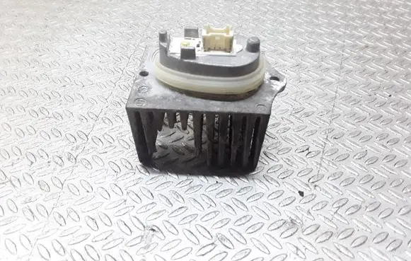 Audi A1 LED ballast control module E129442