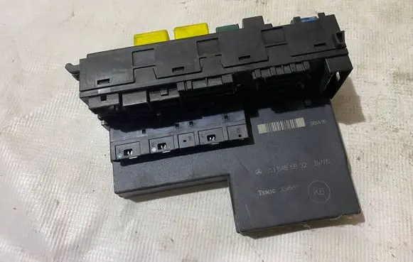 Mercedes-Benz E W210 Comfort/convenience module 0195455632 A0195455632