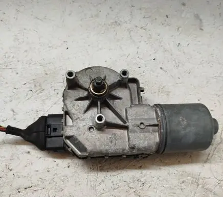 Audi A8 S8 D3 4E Front wiper linkage and motor 4E2955119C 4E2910113C 0390241861