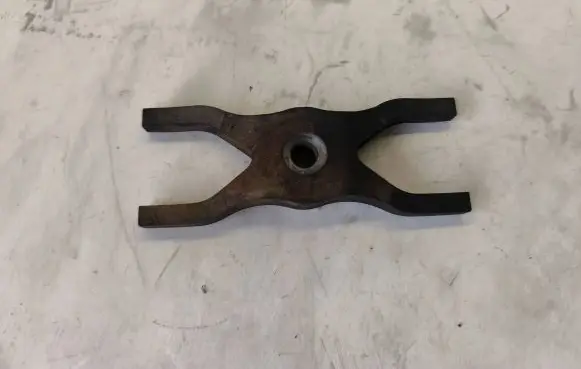 Peugeot Boxer Fuel Injector clamp holder 6C1Q9L535AC