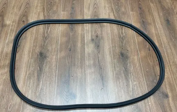 Jaguar F-Type Trunk rubber seal (body) EX53438A00AA T2R4124