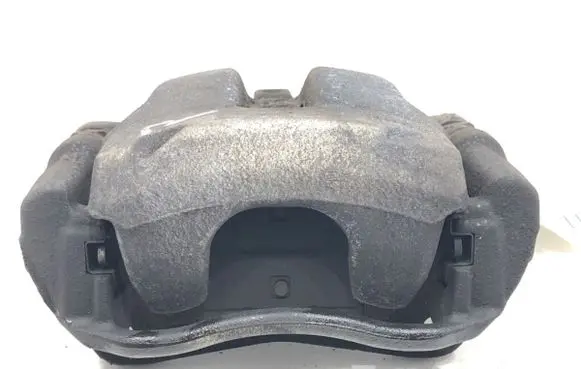 Toyota C-HR I Front brake caliper 